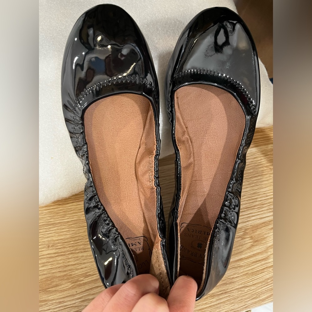 Patent Leather Black Lucky Brand flats NEW